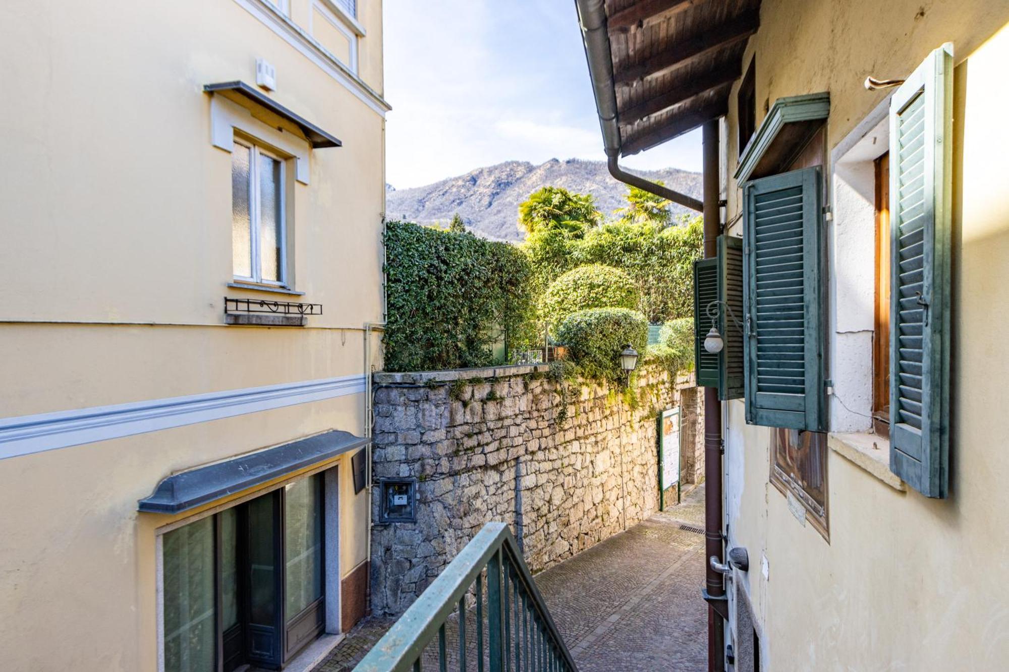 Golden Lake - Luxury Apartment ☆☆☆☆☆ - 100M From The Lake Baveno Exterior foto